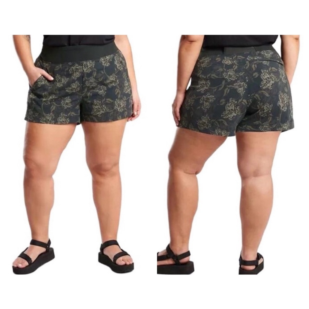 Athleta Trekkie North Printed Shorts Size 22 657667 Outdoor Hiking Climbing Wear